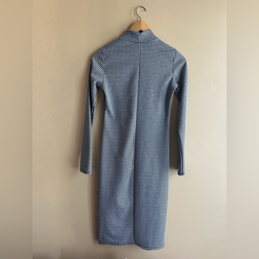 ✌️4 for $20✌️ Olivia Rae stretch pencil dress - Picture 3 of 12
